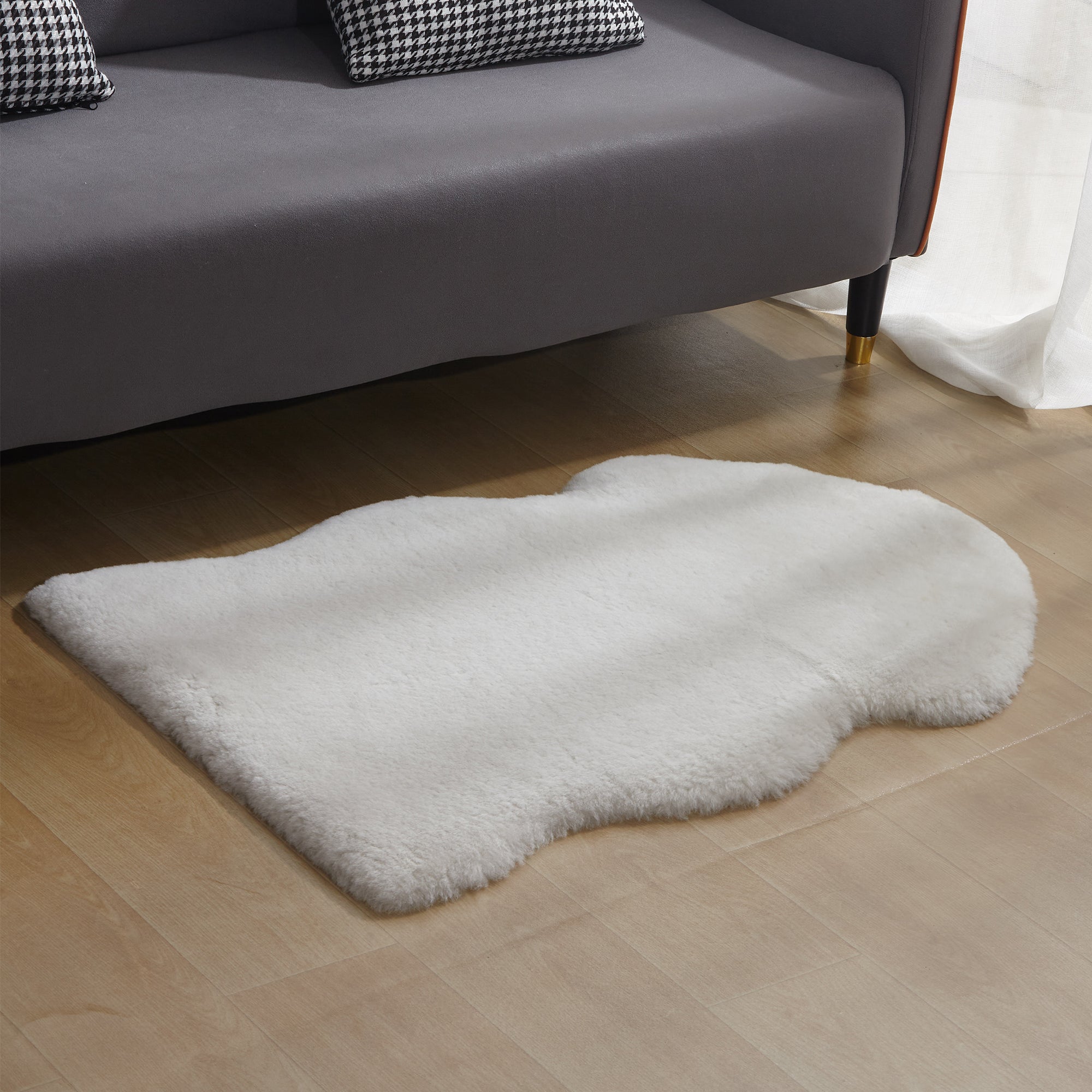 Australian Straight Pearl Sheepskin Rug 100% Natural 3 in  Easy to Care