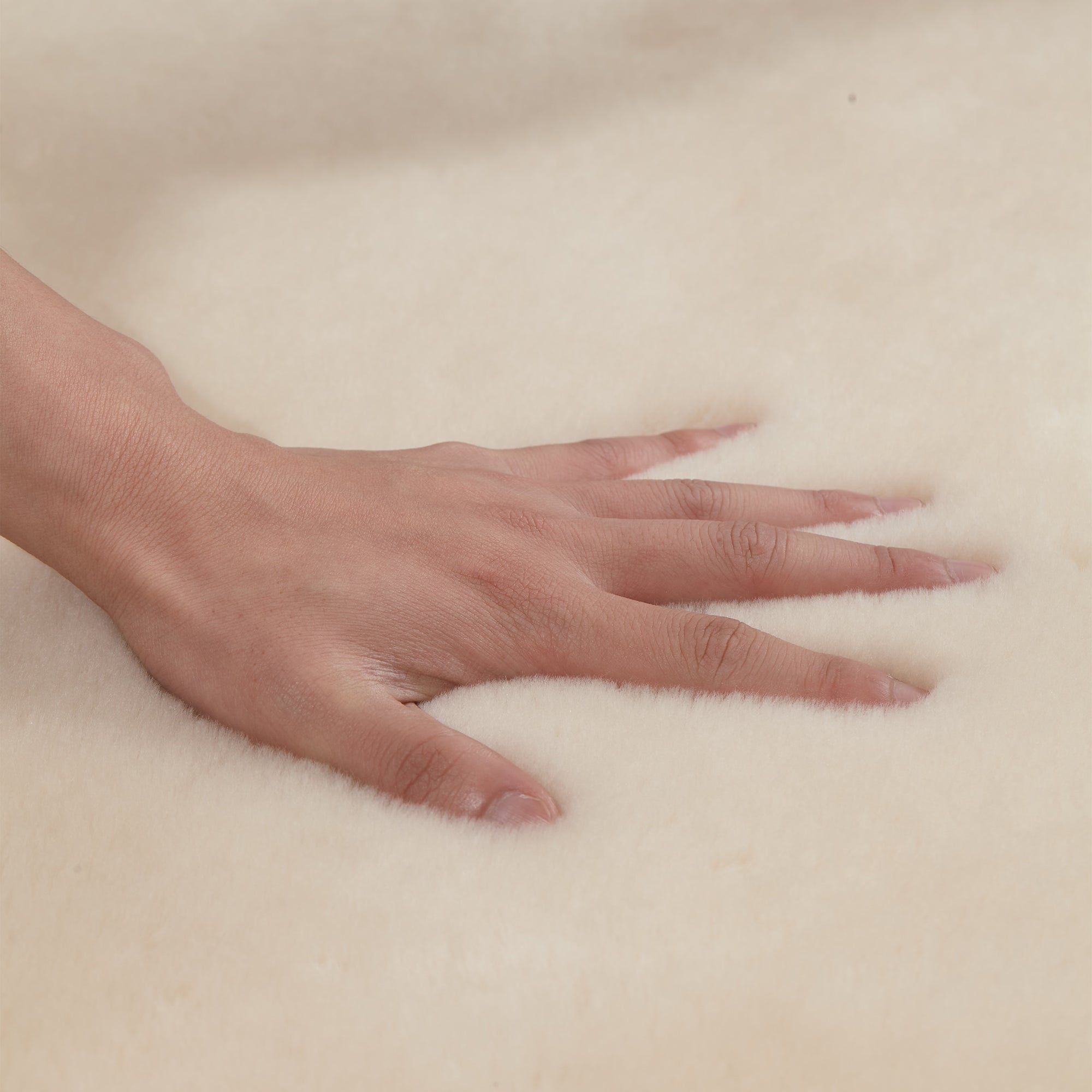 Australian Straight Cream Sheepskin Rug 100% Natural 3 in  Easy to Care
