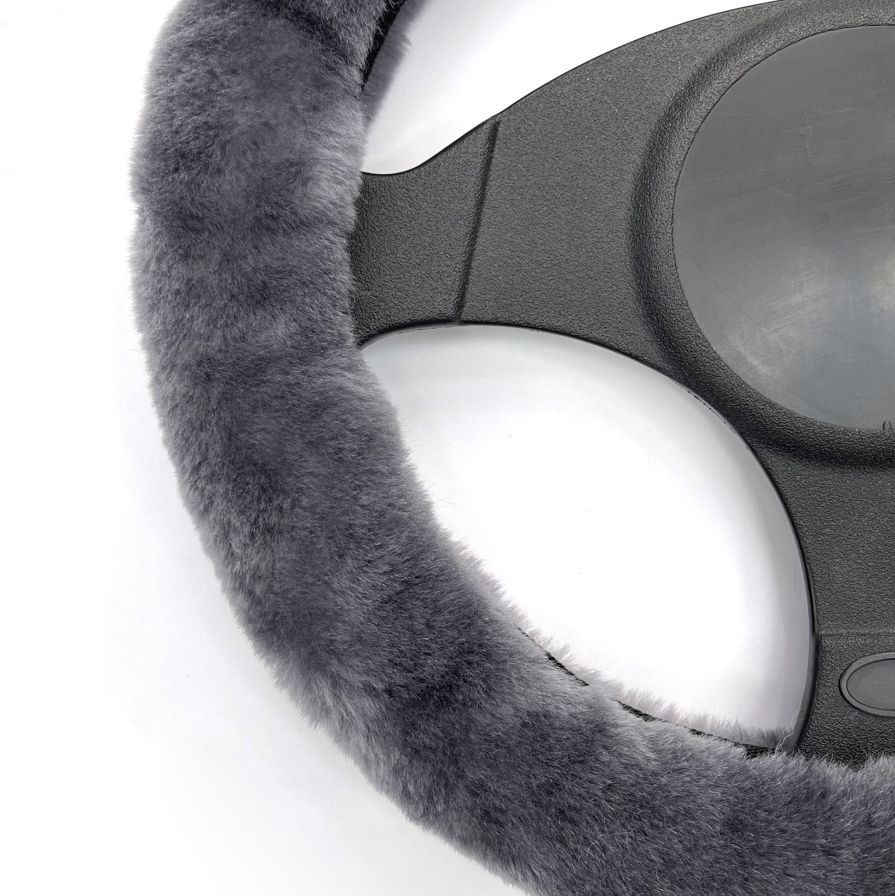 Premium Sheepskin Steering Wheel Cover – Soft, Cozy, and Stylish Car Accessory for Winter, Gray, Beige