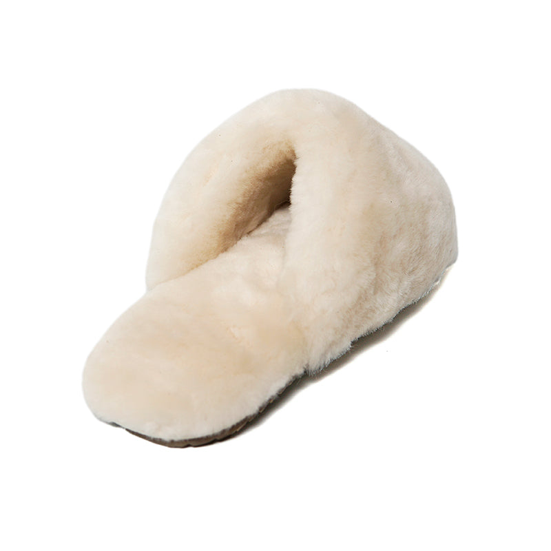 Women’s Fluffy Furry Genuine Shearling Sheepskin Slippers White 100% natural Australian merino sheepskin Best Sheep Wool Slippers Genuine Shearling Sheepskin Slippers House Slippers